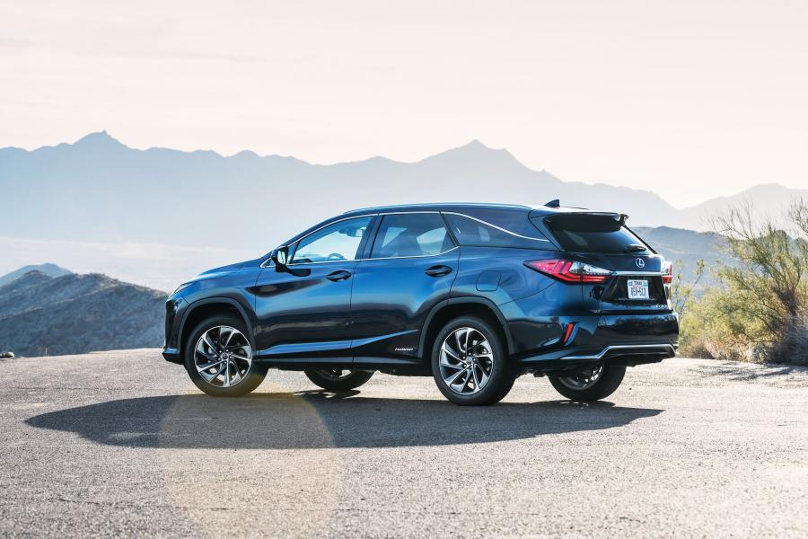  Lexus RX450hL 2018 года  (NA) (фото 3 из 24)